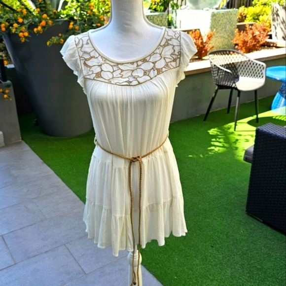 Urban Outfitters ✦ Blu Pepper Ivory Tunic Dress ✦ High-Low w/ Braided Belt Sz S - Picture 3 of 17